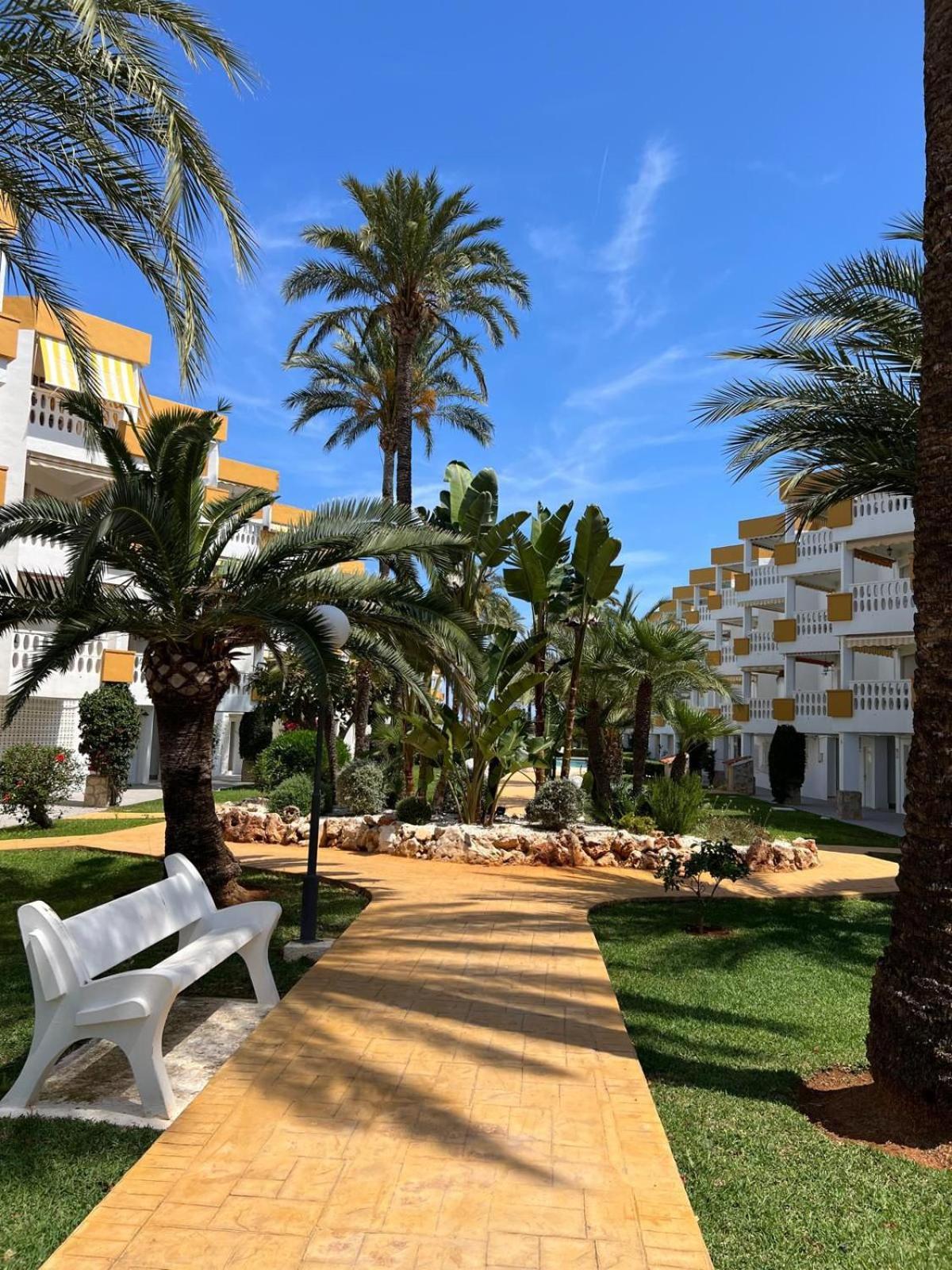 דניה Holiday Beach מראה חיצוני תמונה