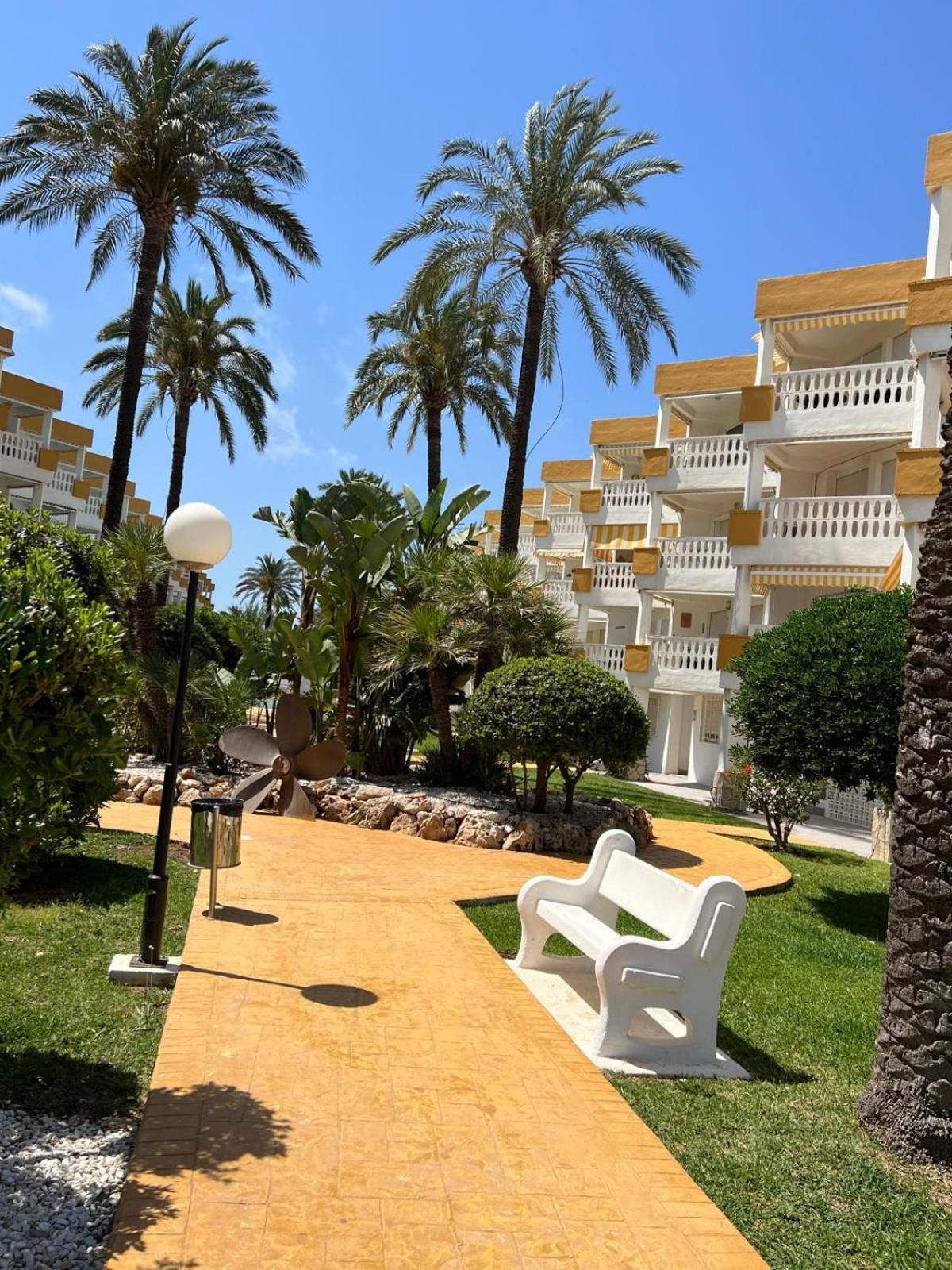 דניה Holiday Beach מראה חיצוני תמונה