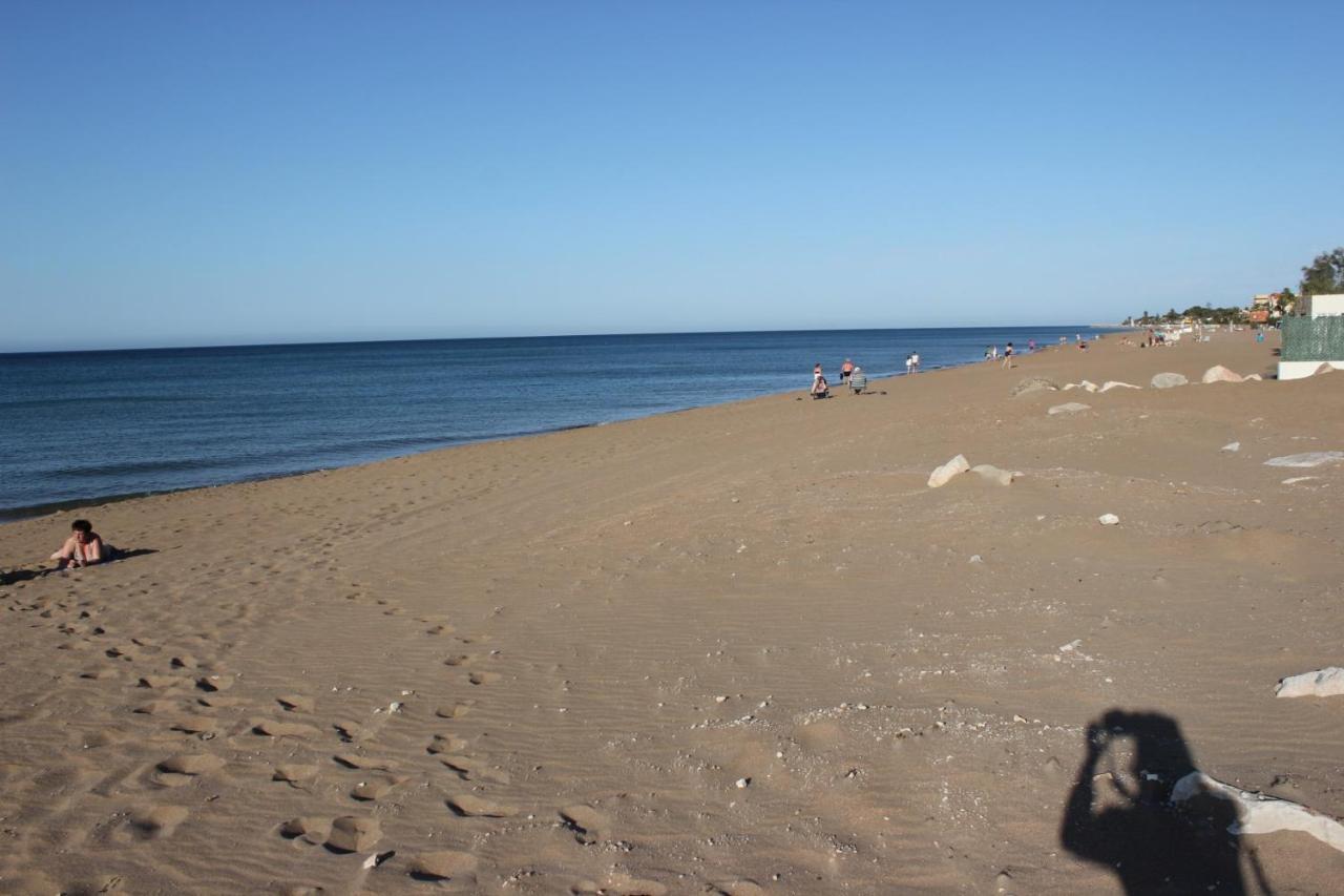 דניה Holiday Beach מראה חיצוני תמונה